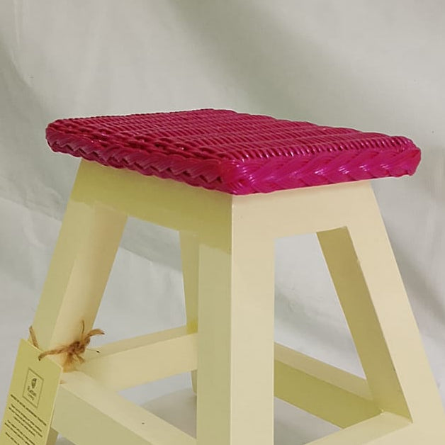Giovany Kids Chair (Magenta)