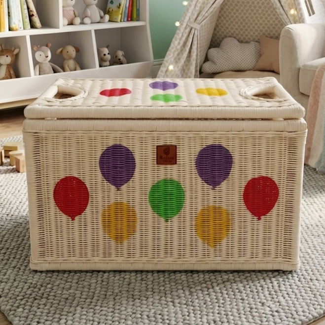 Luca Toy Trunk (Warm White)